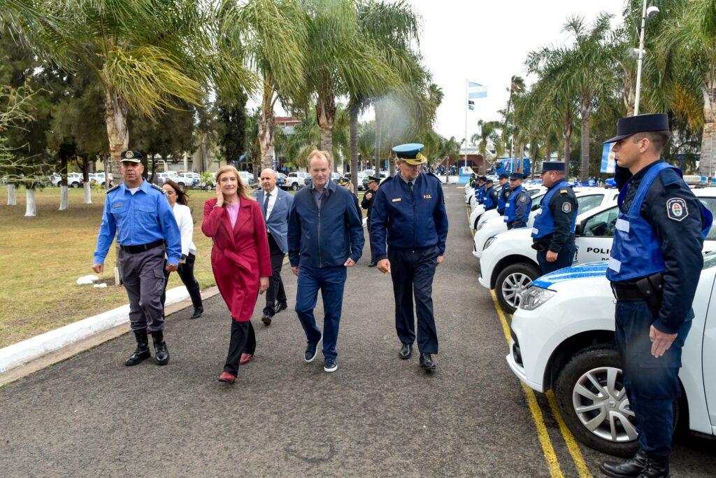 Entregaron 76 nuevos vehículos a la Policía para fortalecer la seguridad en Entre Ríos