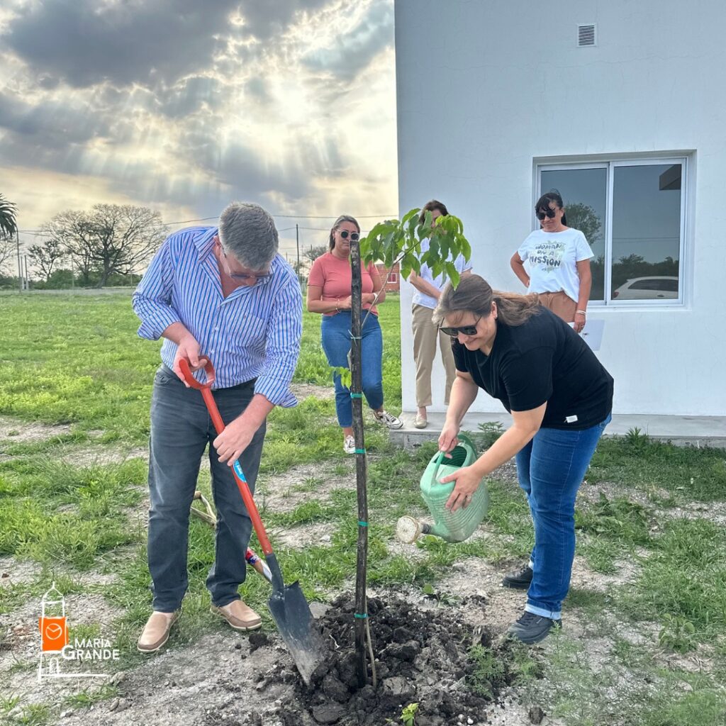 El Municipio entregó dos viviendas en la semana