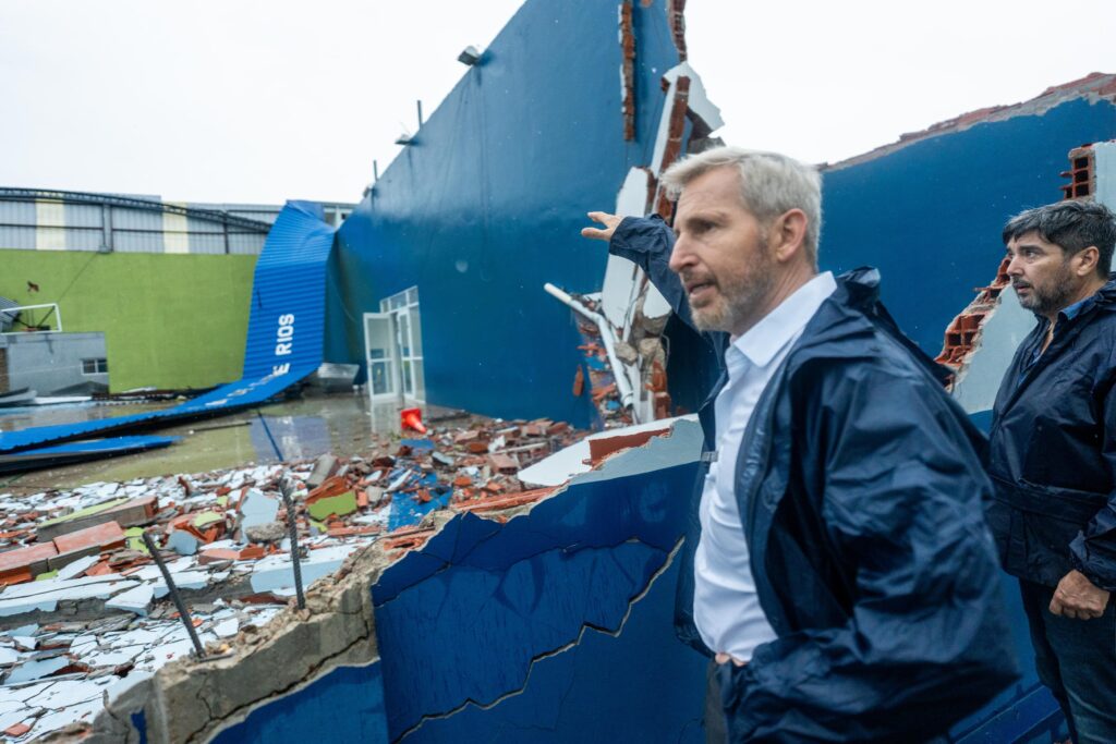 El Gobernador Frigerio recorrió las zonas afectadas en Villaguay tras el temporal