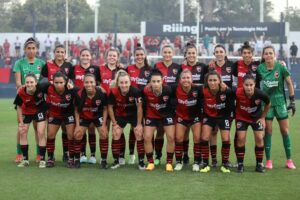 «Mili» RIvas ascendió a la primera división del futbol femenino de AFA con New Old Boys