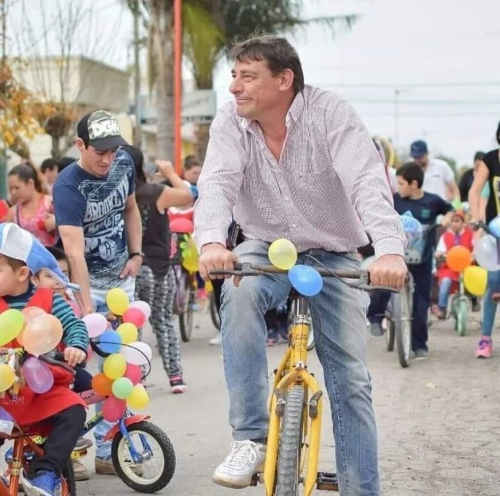 La despedida de “El Topo”, la muestra de lo significó para su pueblo