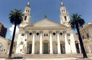 Disponen nombramientos y cambios de destino en la arquidiócesis de Paraná