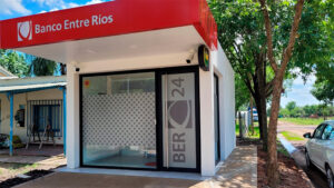 Banco Entre Ríos instala un nuevo cajero automático en la localidad de Jubileo