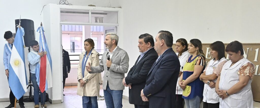 Frigerio: “La escuela tiene que volver a ser el lugar más importante en cada ciudad de la provincia”