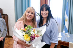 La Vicegobernadora Alicia Aluani rindió homenaje a Alicia Reynoso, enfermera veterana de Malvinas
