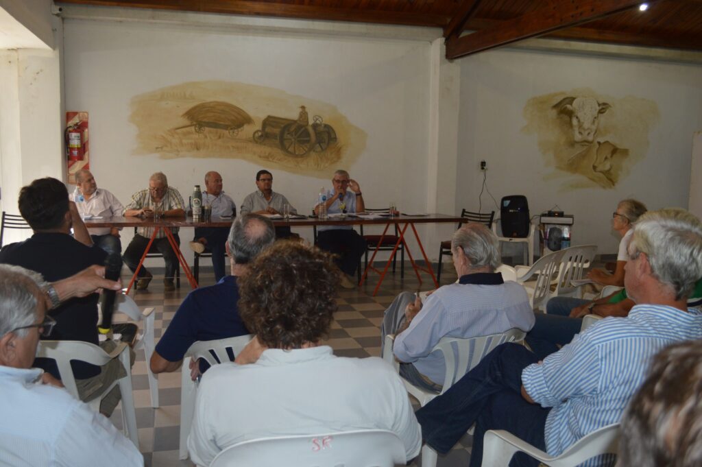 La Federación de Sociedades Rurales de Entre Rios se reunió en María Grande