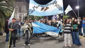 Paraná rindió homenaje a los héroes de Malvinas a 42 años