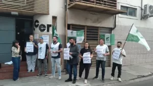 Advierten el cierre del ICER de Paraná: 50 empleados perderían su fuente laboral