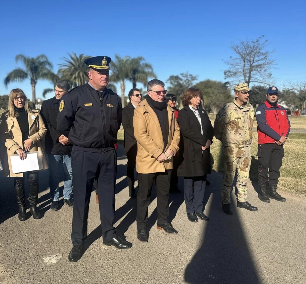 Solari encabezó el acto por el 9 de Julio, en la Plaza del Centenario