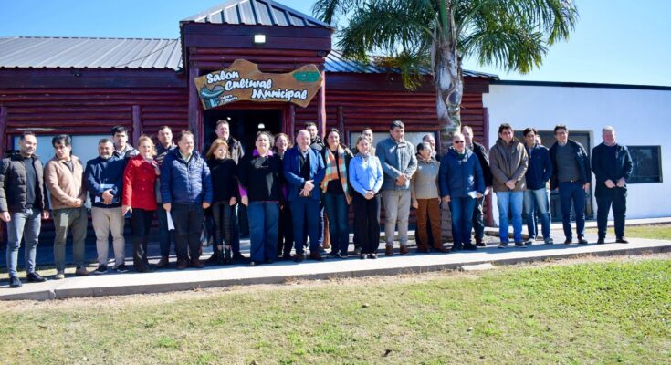 San Gustavo:  Simino participo del primer encuentro regional de intendentes