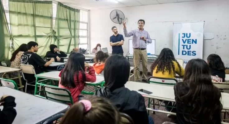 Más de 900 jóvenes de Paraná se sumaron a las capacitaciones ambientales de la Municipalidad