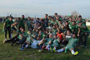 Cerrito Tricampeón de Paraná Campaña