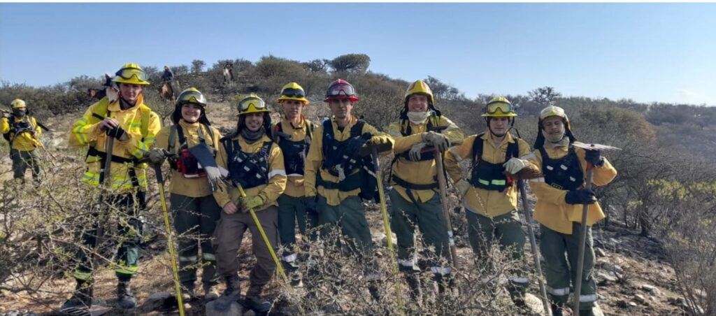 BOMBEROS VOLUNTARIOS FORESTALES ENTRERRIANOS DE REGRESO A LA PROVINCIA