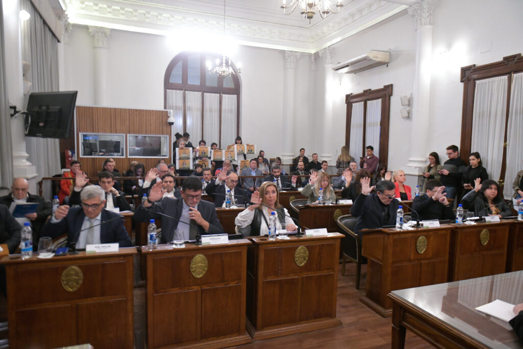 El Senado sancionó por unanimidad la adhesión de la provincia al Régimen de Regularización