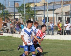 Litoral consiguió un valioso triunfo en Viale – Atlético, sobre el final derrotó a Maradona