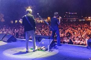 Fiesta de la Playa: Una noche mágica con Turf y Catupecu – Esta noche Abel Pintos