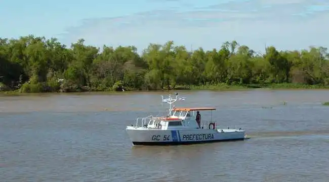 Rescataron con vida al joven buscado: Lo arrastró el río Paraná