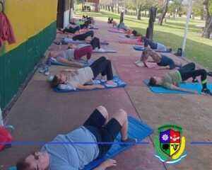 TABOSSI – Taller de pilates se realiza en espacio al aire libre